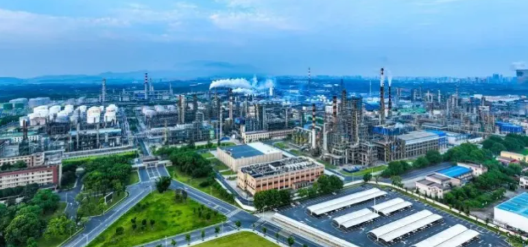 安阳市赵锦记餐饮管理有限公司中央厨房设备选型与能耗优化方案解析